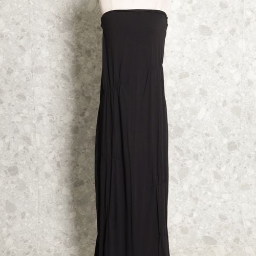 vestido preto iodice 128362363?action_source=69532&ref=home_home&rsp=1&rspix=1