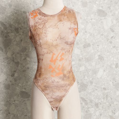 body marrom floral pretty little thing 127159966?action_source=62833&ref=home_home&rsp=1&rspix=1