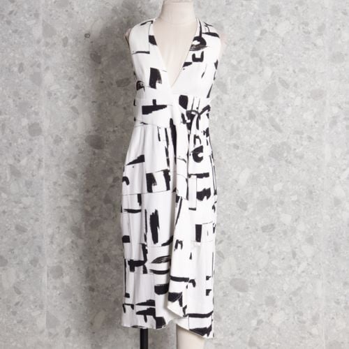 vestido branco animale 131307681?action_source=67289&ref=home_home&rsp=1&rspix=1