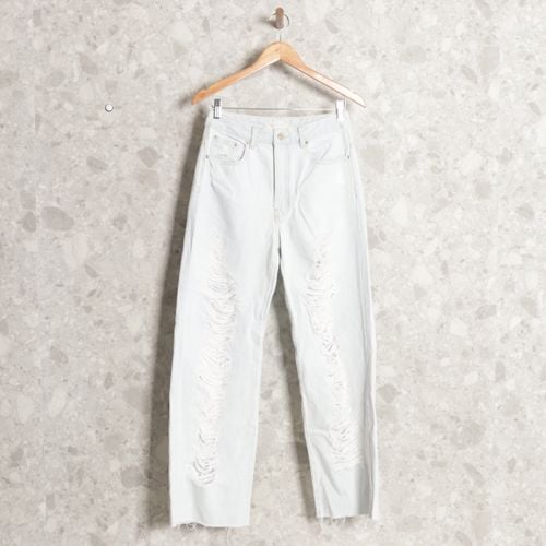 calca jeans wide leg nati vozza 129915838?action_source=69532&ref=home_home&rsp=1&rspix=1