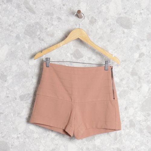 short bege le lis blanc 131848611?action_source=67289&ref=home_home&rsp=1&rspix=1