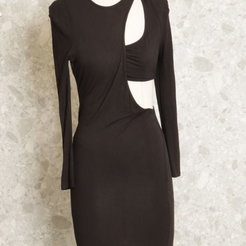 vestido preto shein 135607875?action_source=70096&ref=home_home&rsp=1&rspix=1