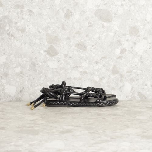 sandalia preta mundial 128149466?action_source=70096&ref=home_home&rsp=1&rspix=1