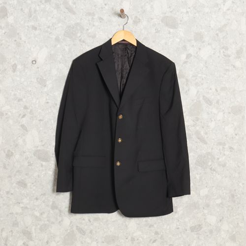 blazer preto feraud 138842480?action_source=69302&ref=home_enjoei_pro&rsp=1&rspix=1