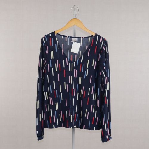 blusa azul colorida a collection 86977134?action_source=70358&ref=home_home&rsp=1&rspix=1