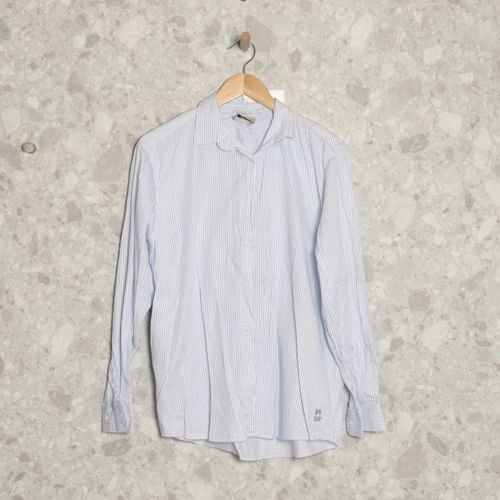 camisa azul listrada iago 141792477?action_source=70754&ref=home_home&rsp=1&rspix=1
