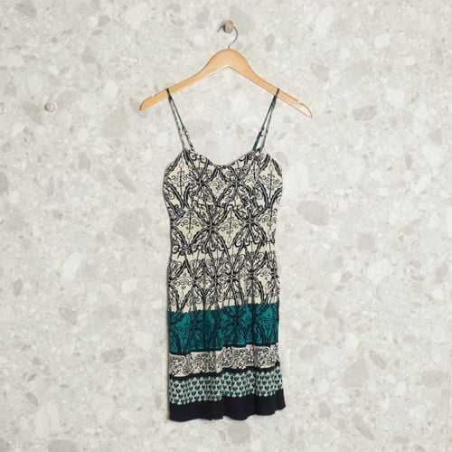 vestido bege floral forever 21 122570174?action_source=67322&ref=home_home&rsp=1&rspix=1