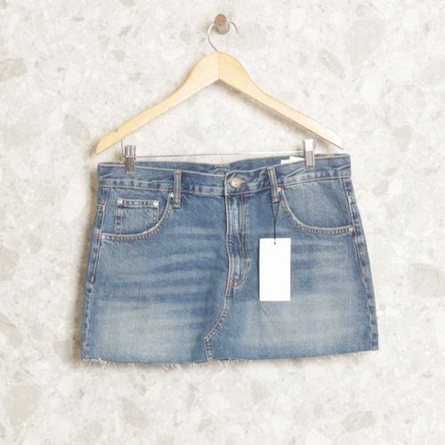 saia jeans azul zara 140259608?action_source=72668&ref=home_home&rsp=1&rspix=1