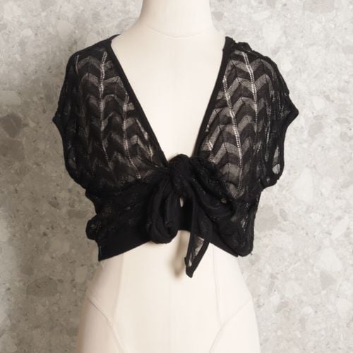 blusa renda preta le lis blanc 128900048?action_source=67289&ref=home_home&rsp=1&rspix=1