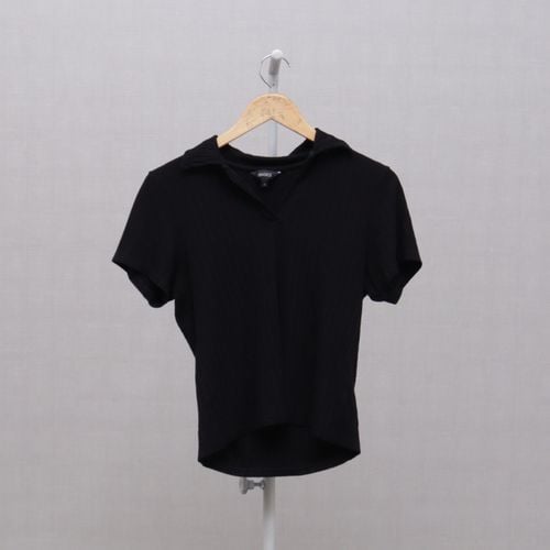 blusa preta yessica 86320134?action_source=70358&ref=home_home&rsp=1&rspix=1