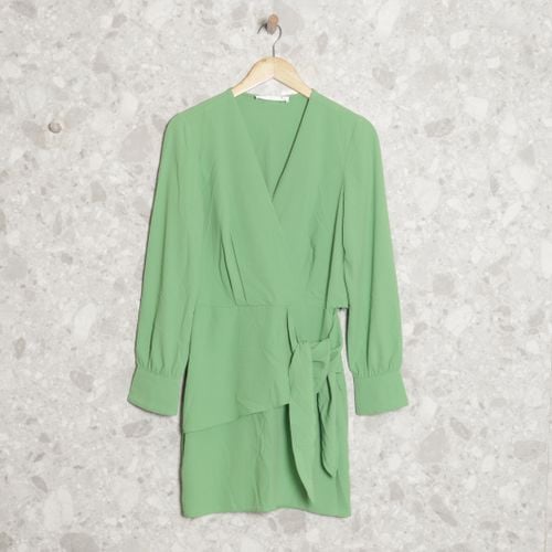 vestido verde morena rosa 144679601?action_source=75015&ref=home_home&rsp=1&rspix=1