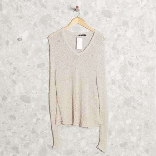 blusa bege maria filo 142660158?action_source=72472&ref=home_home&rsp=1&rspix=1