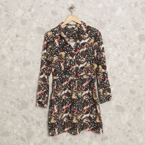 vestido preto abstrato kitson 106938034?action_source=67322&ref=home_home&rsp=1&rspix=1