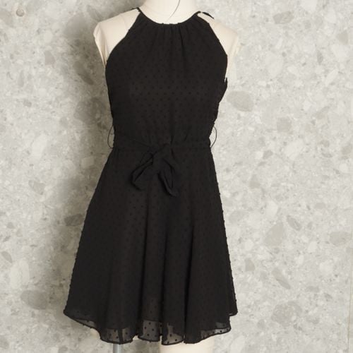 vestido preto farm 116459561?action_source=70853&ref=home_home&rsp=1&rspix=1