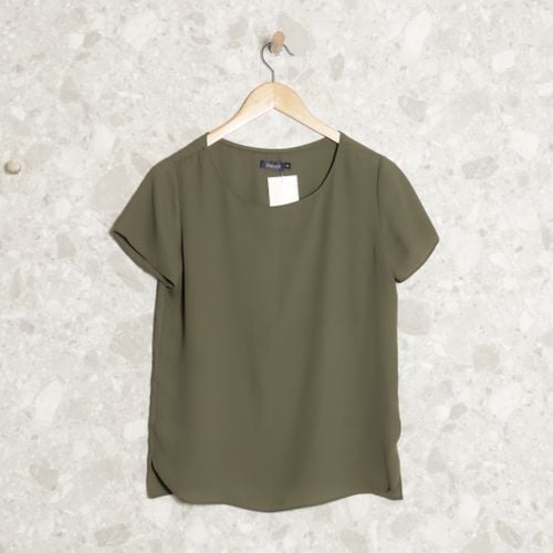 blusa verde mood 137270282?action_source=69004&ref=home_home&rsp=1&rspix=1