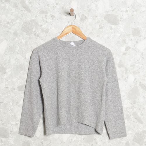 sueter cinza zara 145584045?action_source=73498&ref=home_home&rsp=1&rspix=1