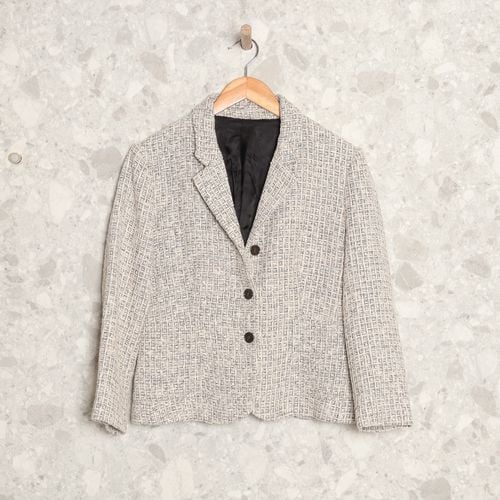 blazer off white geometrico 141560194?action_source=72472&ref=home_home&rsp=1&rspix=1