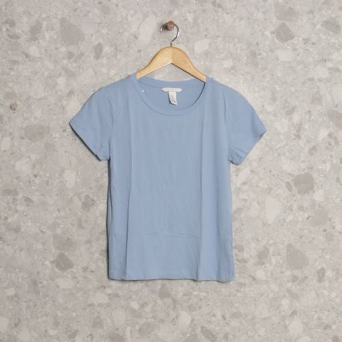 t shirt azul clara hem 140688381?action_source=72472&ref=home_home&rsp=1&rspix=1