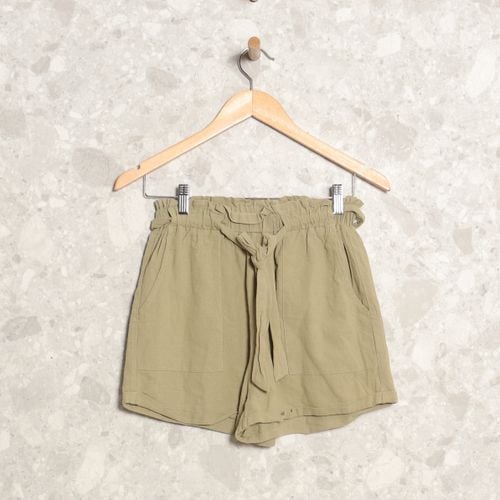 short verde zara 137628998?action_source=70754&ref=home_home&rsp=1&rspix=1