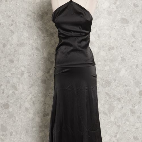 vestido longo preto liso sheinb 129525725?action_source=69004&ref=home_home&rsp=1&rspix=1