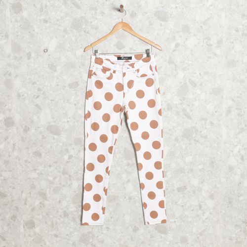 calca jeans branca poa animale 141366776?action_source=75015&ref=home_home&rsp=1&rspix=1