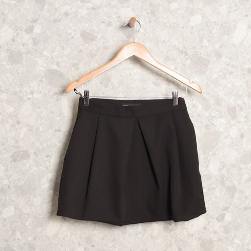 saia preta zara 126833784?action_source=69532&ref=home_home&rsp=1&rspix=1