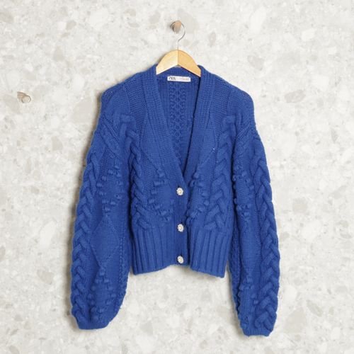 sueter azul escuro zara 138833627?action_source=69302&ref=home_enjoei_pro&rsp=1&rspix=1