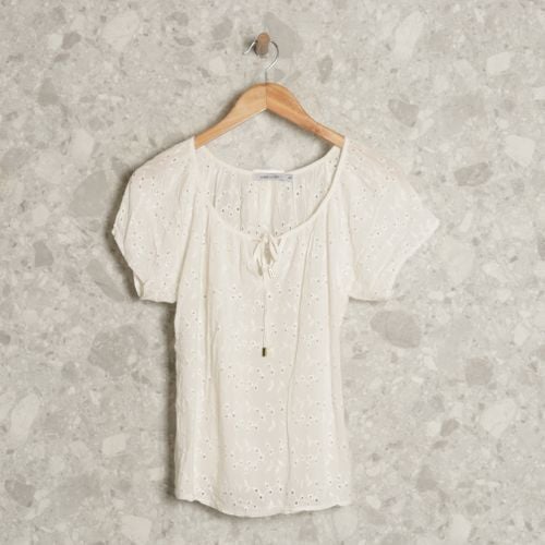 blusa branca gregory 138245863?action_source=69004&ref=home_home&rsp=1&rspix=1