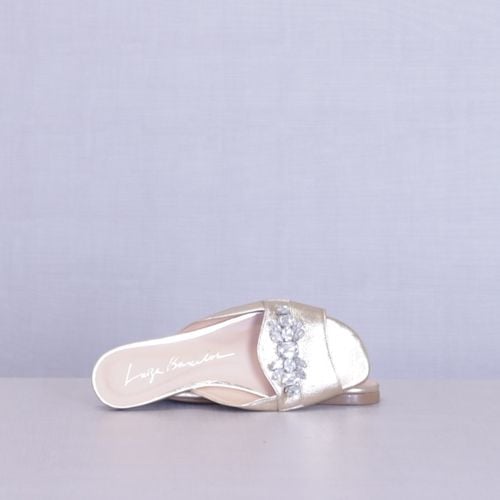 rasteirinha dourada luiza barcelos 82884275?action_source=70358&ref=home_home&rsp=1&rspix=1