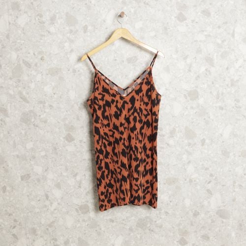 vestido marrom 125055930?action_source=67322&ref=home_home&rsp=1&rspix=1