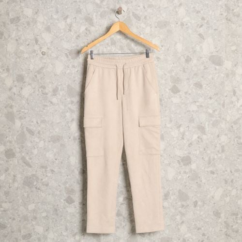 calca creme zara 133648749?action_source=70754&ref=home_home&rsp=1&rspix=1