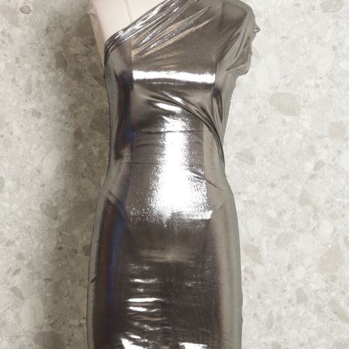 vestido lame prateado 139276286?action_source=70096&ref=home_home&rsp=1&rspix=1