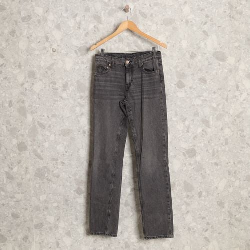 calca reta jeans cinza zara 139212281?action_source=71744&ref=home_home&rsp=1&rspix=1