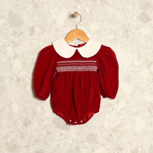 body vermelho e branco 136800234?action_source=70096&ref=home_home&rsp=1&rspix=1