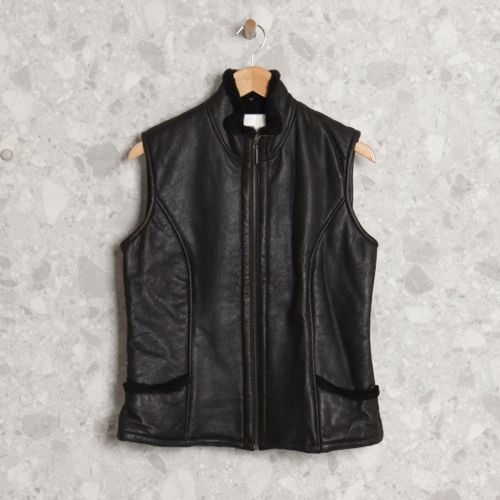colete preto 109237775?action_source=71612&ref=home_home&rsp=1&rspix=1