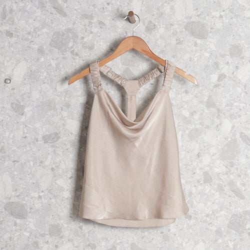 blusa caqui escuro le lis blanc 131214486?action_source=67289&ref=home_home&rsp=1&rspix=1