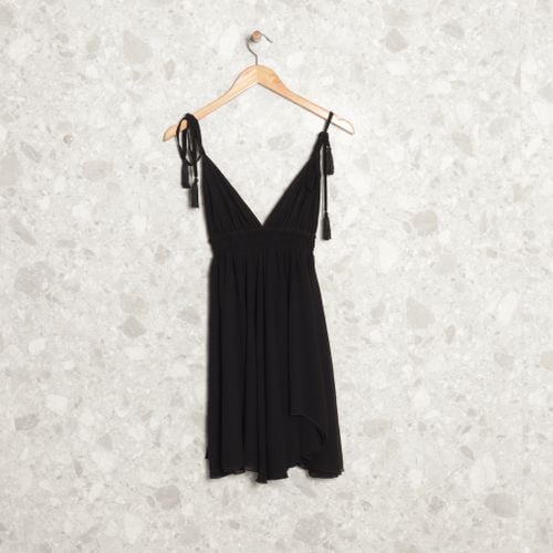vestido preto amem brand 131536248?action_source=75241&ref=home_home&rsp=1&rspix=1