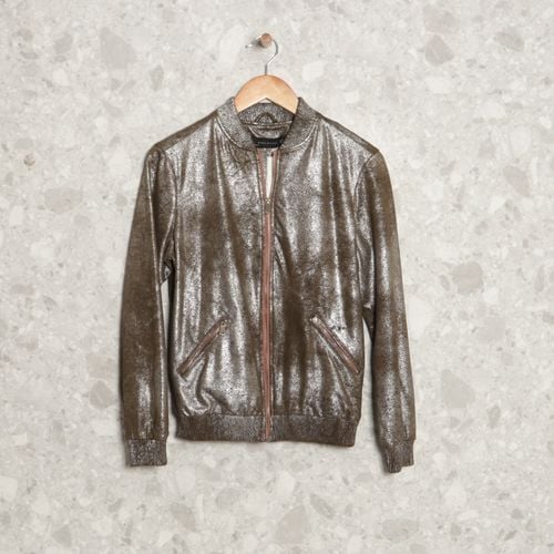jaqueta oliva escura zara 129955227?action_source=70853&ref=home_home&rsp=1&rspix=1