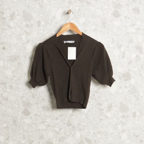 cropped verde zara 125764466?action_source=64652&ref=home_home&rsp=1&rspix=1