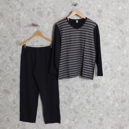 conjunto blusa e calca preto hering 140934318?action_source=70754&ref=home_home&rsp=1&rspix=1