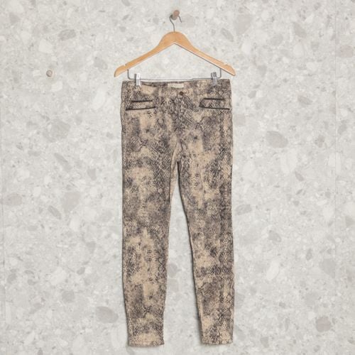 calca bege e preta mescla zara 101421034?action_source=70853&ref=home_home&rsp=1&rspix=1