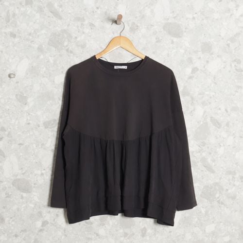 blusa preta zara 142660259?action_source=73031&ref=home_home&rsp=1&rspix=1