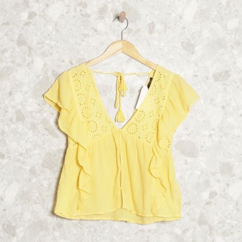 blusa amarela zara 142010415?action_source=72668&ref=home_home&rsp=1&rspix=1