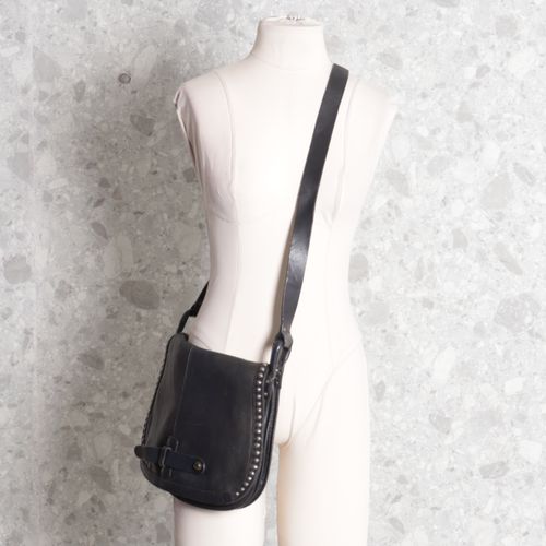 bolsa preta khaki richards 130871920?action_source=70096&ref=home_home&rsp=1&rspix=1