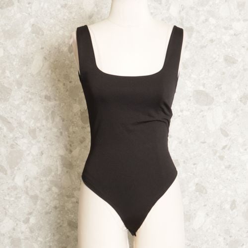 body preto 133389332?action_source=66728&ref=home_home&rsp=1&rspix=1