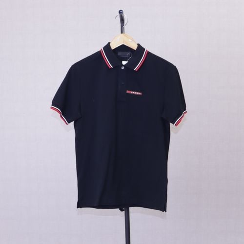 camisa preta prada 83718575?action_source=70358&ref=home_home&rsp=1&rspix=1