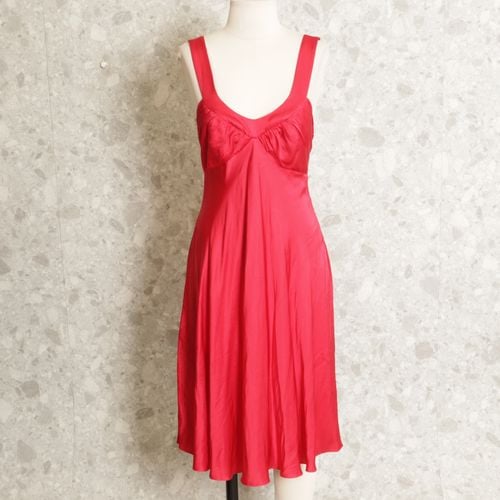 vestido vermelho le lis blanc 132079844?action_source=67289&ref=home_home&rsp=1&rspix=1
