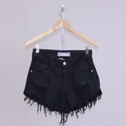 short preto jeans mahalo 84156020?action_source=70358&ref=home_home&rsp=1&rspix=1