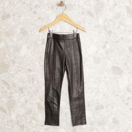 calca courino preto zara 134620850?action_source=69532&ref=home_home&rsp=1&rspix=1