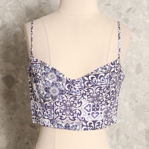 cropped branco floral farm 122205147?action_source=64652&ref=home_home&rsp=1&rspix=1